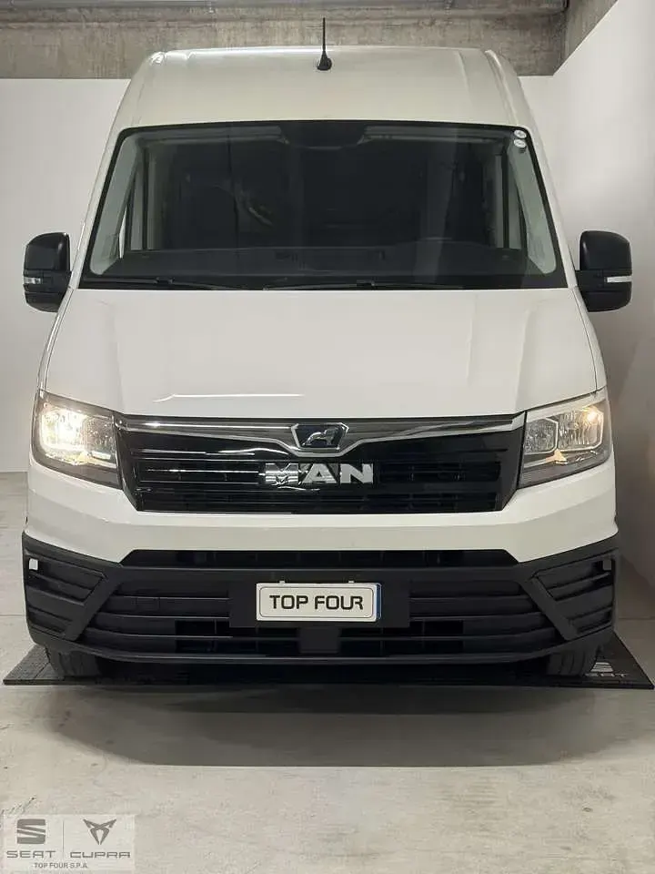 Usata MAN TGE 140 CV (102 kW) 2021 Bianco Furgone