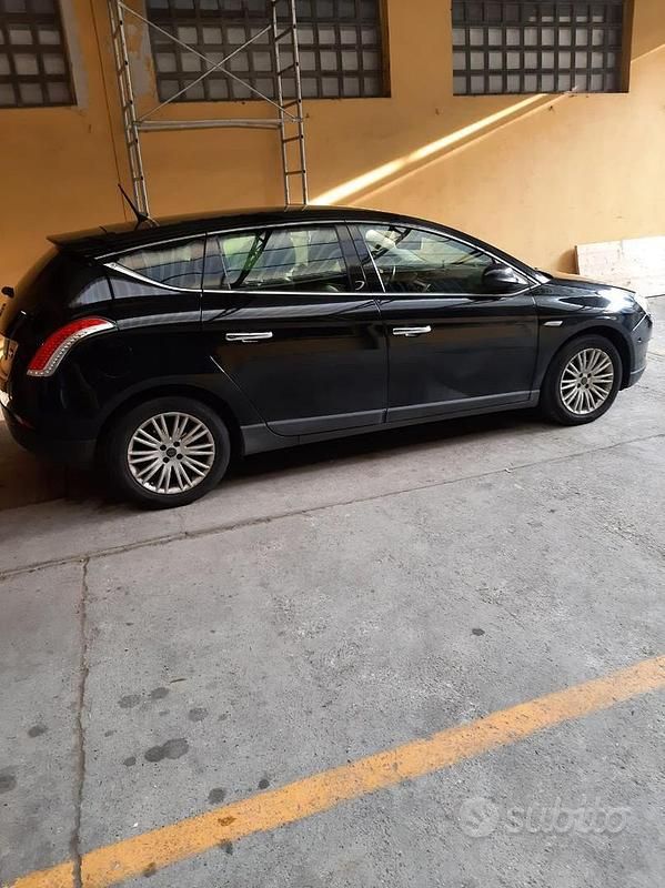 Usata Lancia Delta 2009 Nero Utilitaria