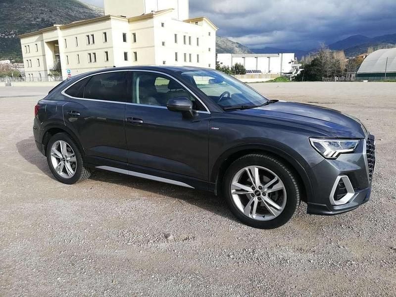 Usata Audi Q3 Sportback S-Line 150 CV (110 kW) 2021 SUV