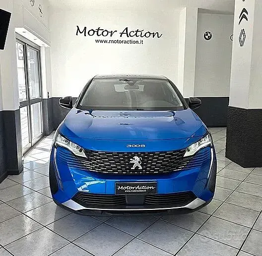 Usata Peugeot 3008 Allure 131 CV (96 kW) 2022 Blu SUV
