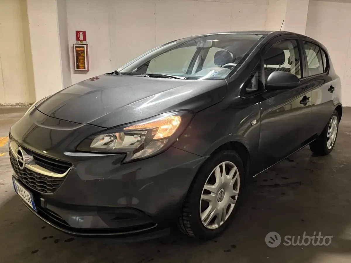 Usata Opel Corsa 90 CV (66 kW) 2018 Grigio Utilitaria