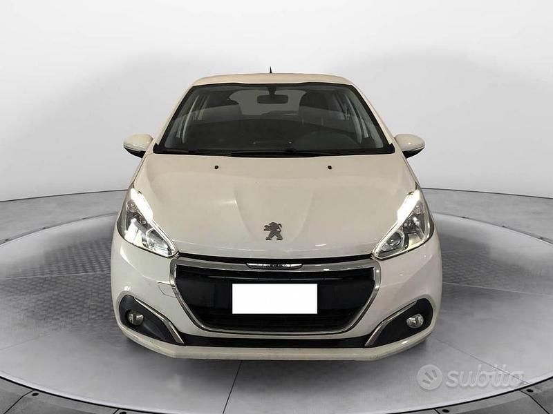 Usata Peugeot 208 Access 68 CV (50 kW) 2017 Bianco Utilitaria