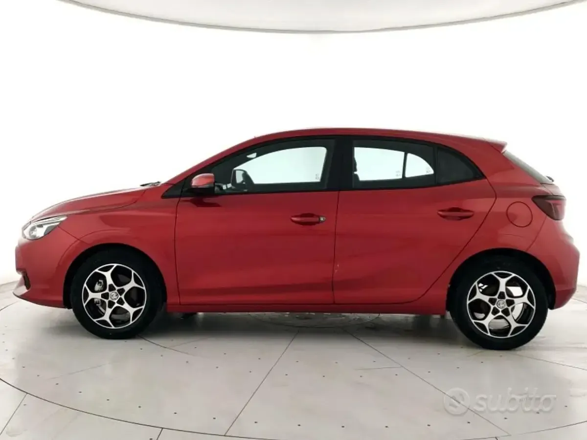 Nuova MG MG3 Comfort 116 CV (85 kW) 2026 Rosso Utilitaria