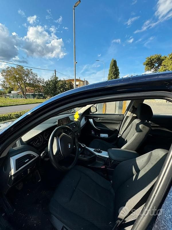Usata BMW 114 95 CV (69 kW) 2013 Blu Utilitaria
