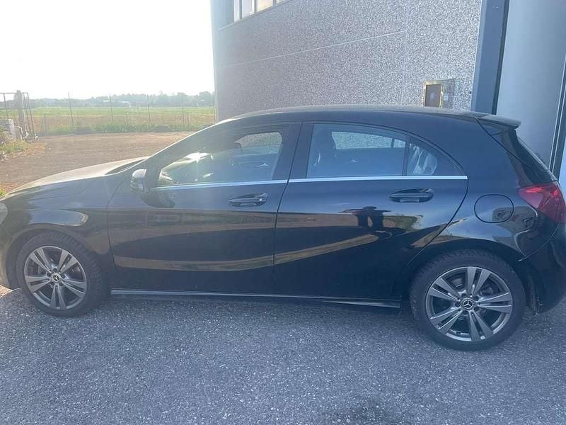 Usata Mercedes A180 Edition 122 CV (89 kW) 2018 Nero Berlina