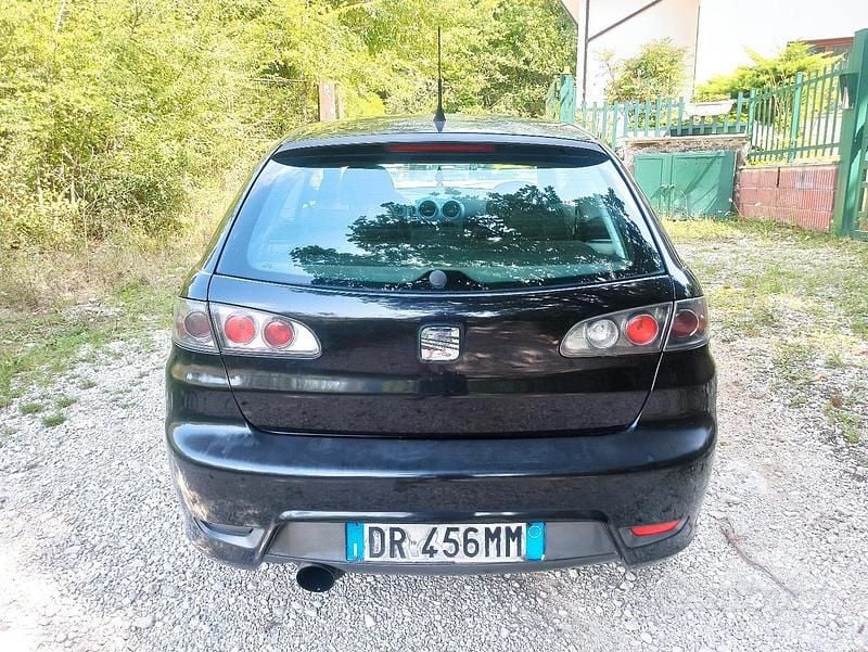 Usata Seat Ibiza FR 131 CV (96 kW) 2008 Nero Berlina