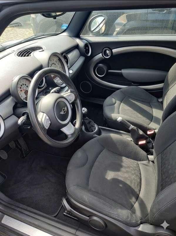 Usata Mini Cooper S 174 CV (127 kW) 2008 Grigio Utilitaria