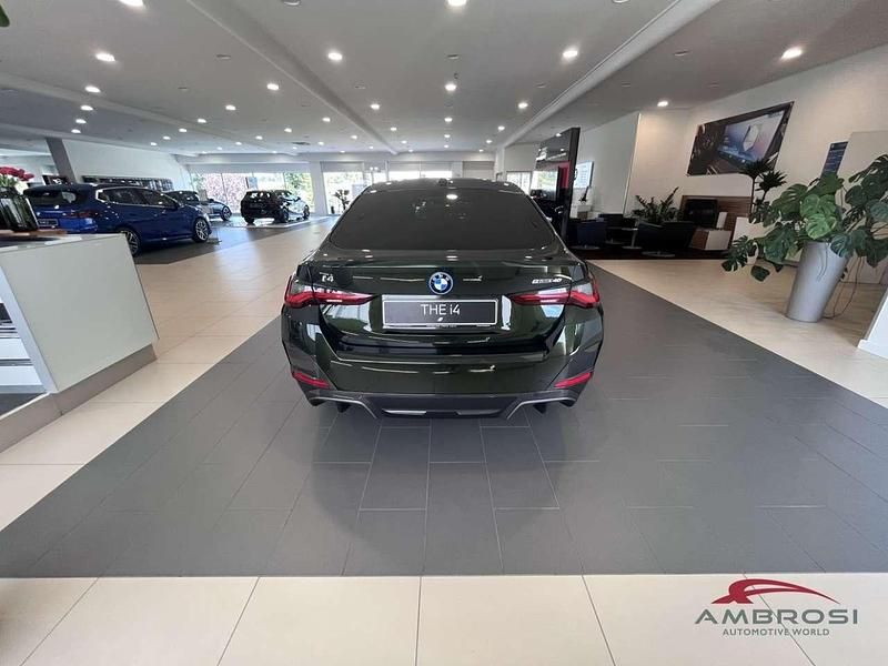 Nuova BMW i4 M Sport 250 kW (340 CV) 2025 Nero Berlina