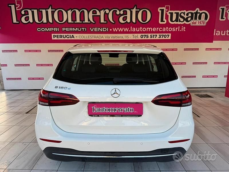 Usata Mercedes 180 116 CV (85 kW) 2020 Bianco Berlina