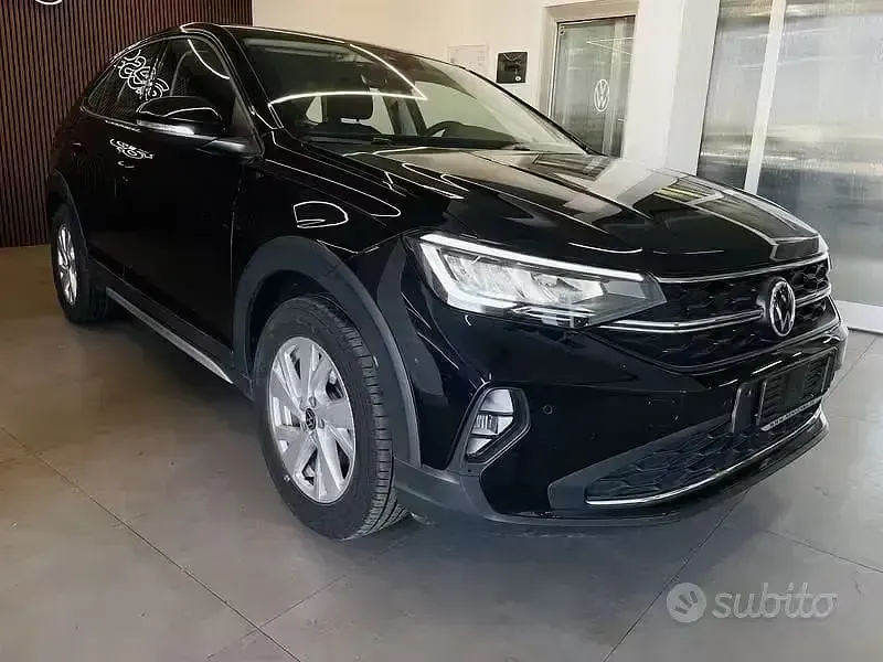 Usata VW Taigo Life 116 CV (85 kW) 2024 Nero SUV