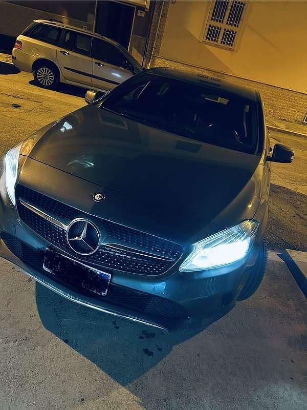 Usata 2017 Mercedes A180 Tre volumi | 10.500 € (Ottimo prezzo) - Immagine 1/1