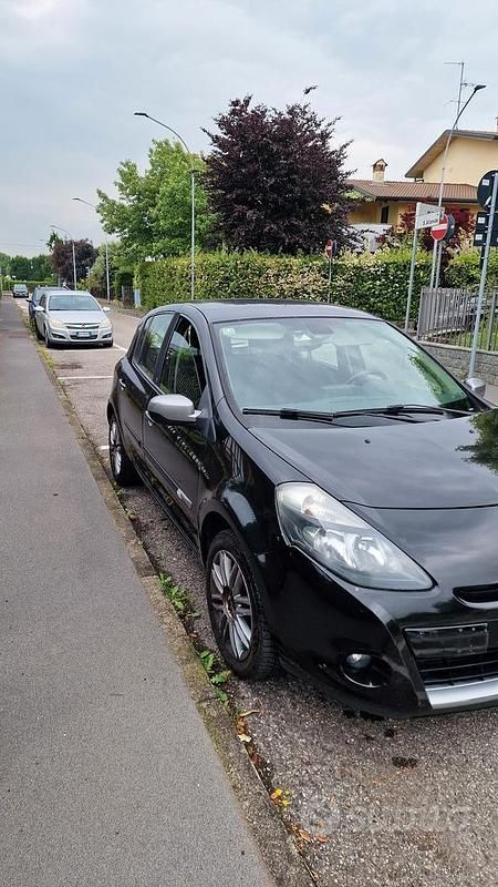 Usata Renault Clio II 2011 Nero Utilitaria