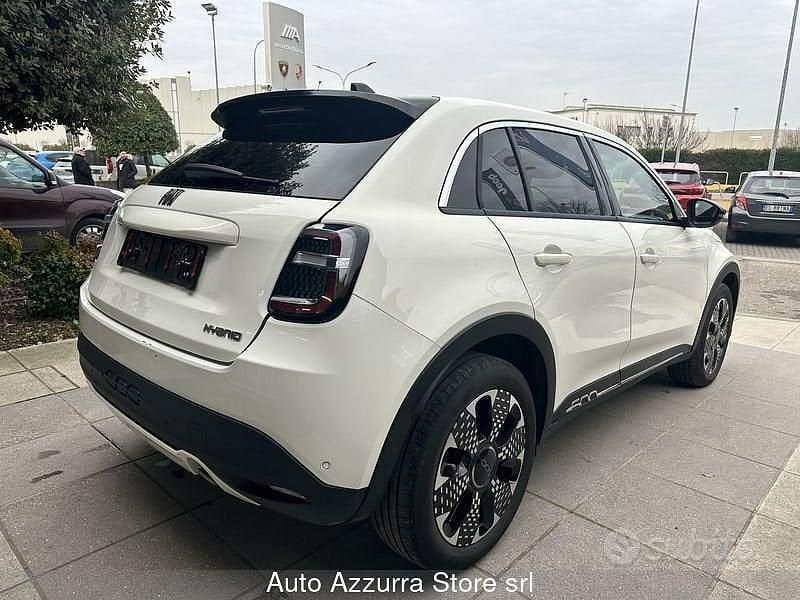 Usata Fiat 600 La Prima 101 CV (74 kW) 2025 Bianco SUV