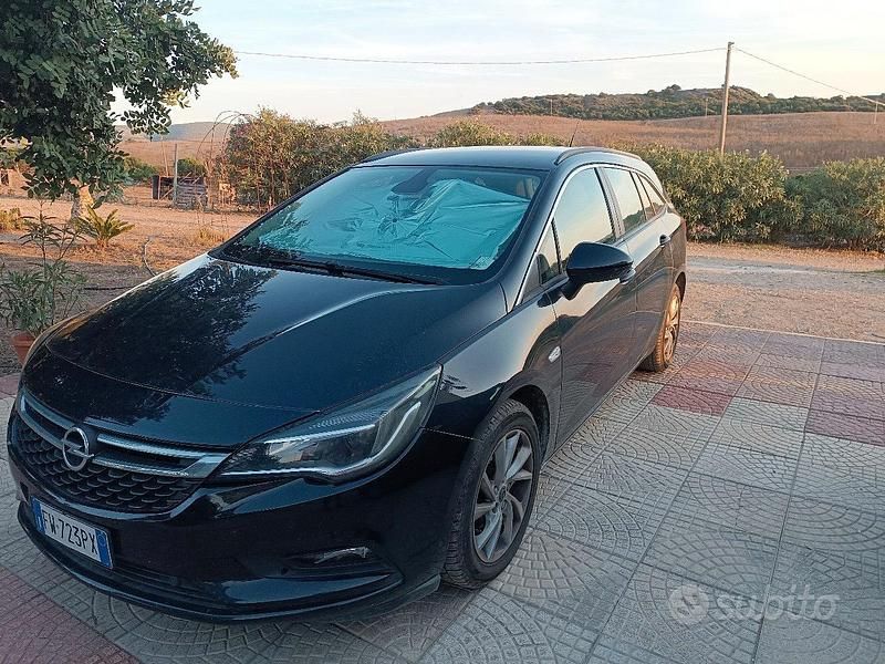 Nero Usata 2019 Opel Astra Station wagon | 9000 € (Buon prezzo) - Immagine 1/4