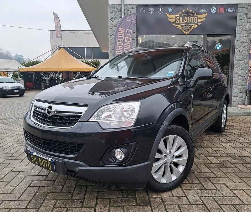 Usata Opel Antara 163 CV (119 kW) 2015 Nero SUV