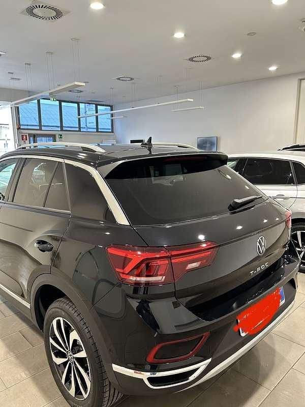 Usata VW T-Roc Style 110 CV (80 kW) 2023 SUV