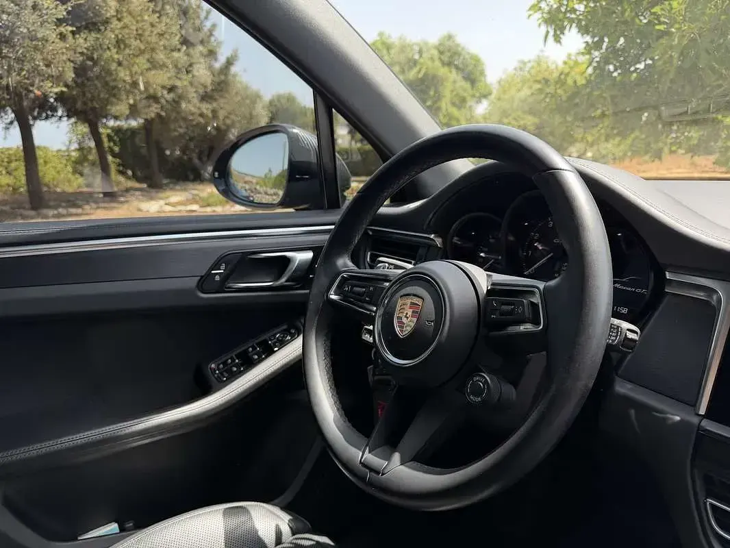 Usata Porsche Macan 441 CV (324 kW) 2024 Nero SUV
