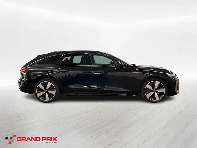 Usata Audi A5 S-Line 204 CV (150 kW) 2025 Nero mythos metallizzato Station wagon