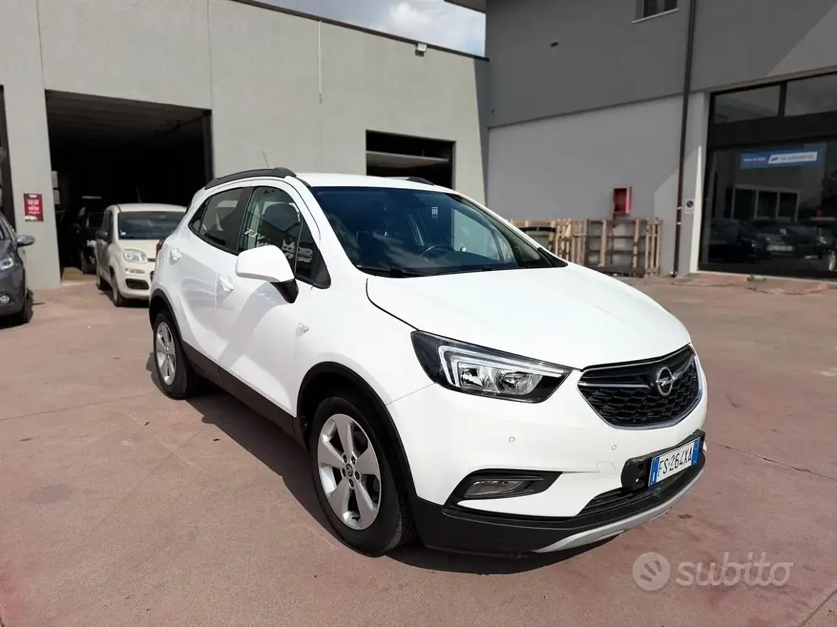 Usata Opel Mokka X 120 CV (88 kW) 2019 Bianco SUV