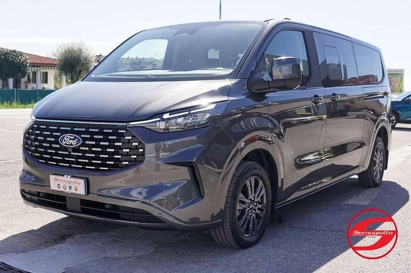 Usata Ford Tourneo Custom Titanium 170 CV (125 kW) 2025 Grigio Furgone