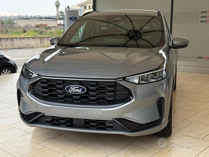 Nouvelle Ford Kuga ST-Line 180 ch (132 kW) 2025 SUV