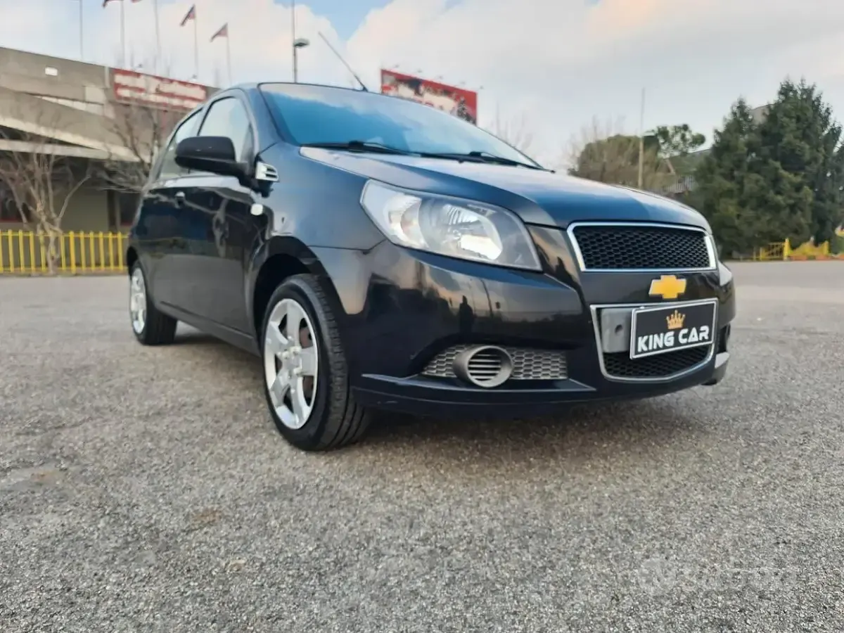 Usata Chevrolet Aveo LT 84 CV (61 kW) 2011 Nero Berlina