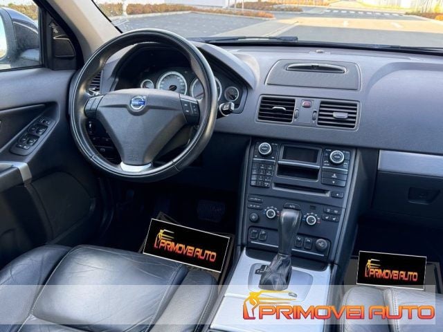 Nero Usata 2012 Volvo XC90 Momentum SUV | 19.900 € - Immagine 1/4