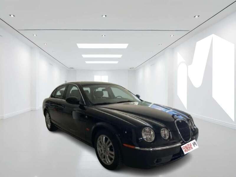 Nero Usata 2005 Jaguar S-Type S Tre volumi | 9900 € (Molto cara) - Immagine 1/4