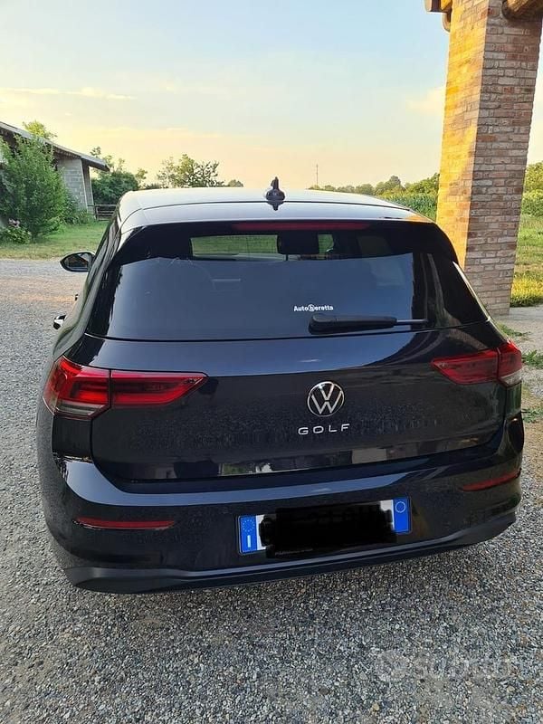 Nero Usata 2020 VW Golf Berlina | 16.500 € (Ottimo prezzo) - Immagine 1/4