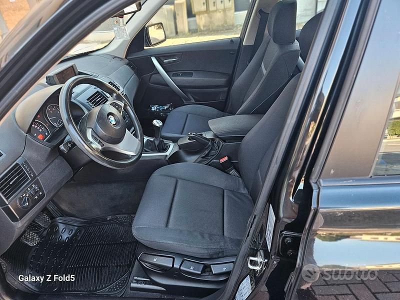 Usata BMW X3 150 CV (110 kW) 2005 Nero SUV