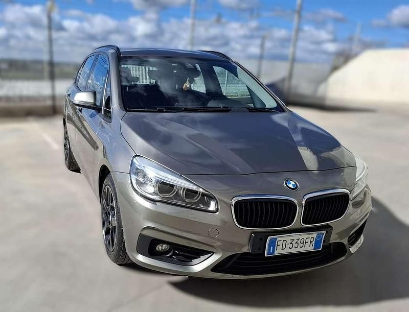 Usata BMW 216 Active Tourer Advantage 116 CV (85 kW) 2016 Argento Monovolume