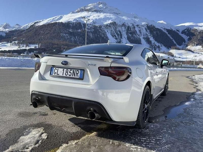 Usata Subaru BRZ 200 CV (147 kW) 2018 Bianco Coupé