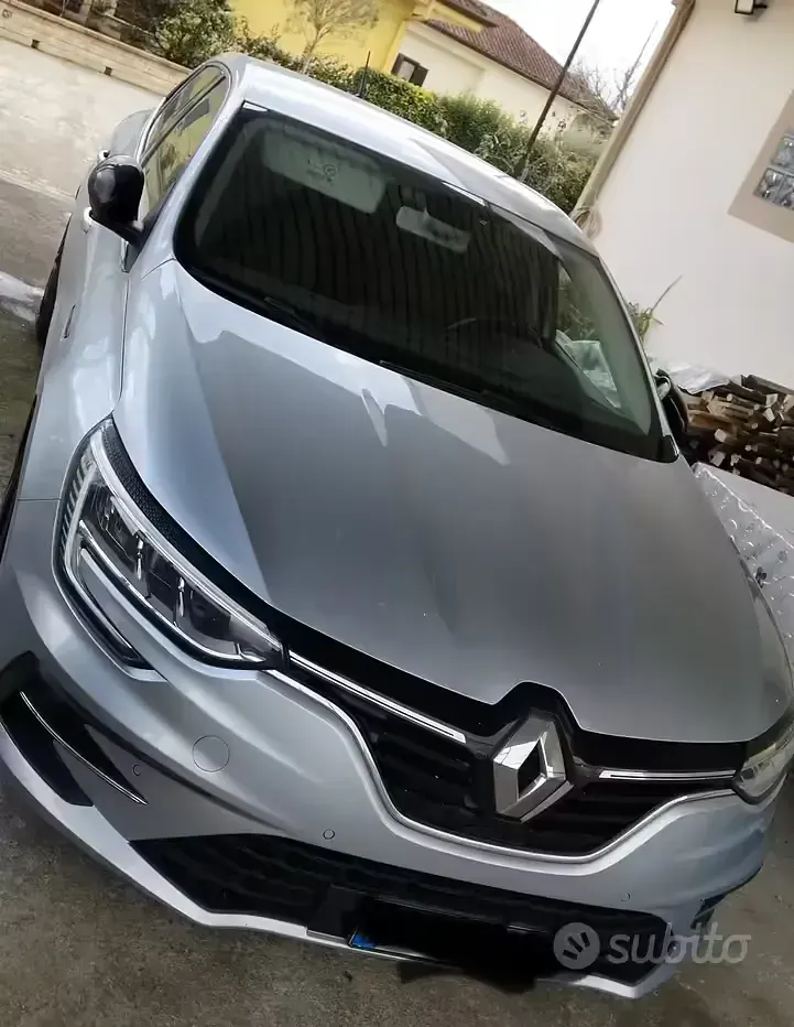 Usata Renault Mégane 116 CV (85 kW) 2020 Grigio Berlina