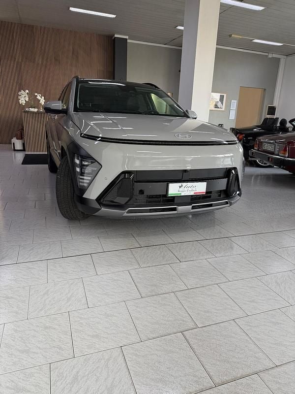 Usata Hyundai Kona 104 CV (76 kW) 2024 Grigio SUV