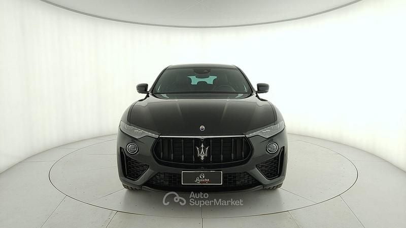 Usata Maserati GranSport 250 CV (183 kW) 2021 Nero Pick-up