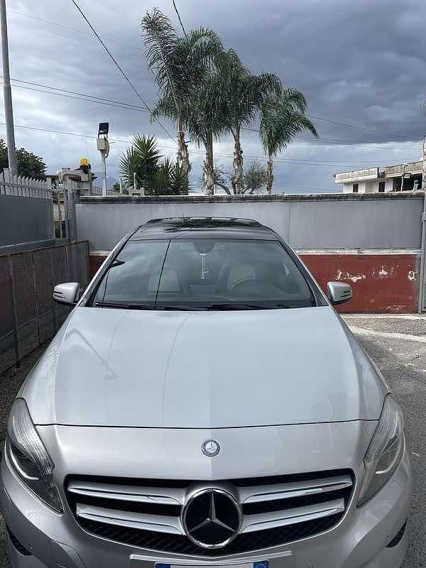 Usata Mercedes A200 136 CV (100 kW) 2013 Berlina