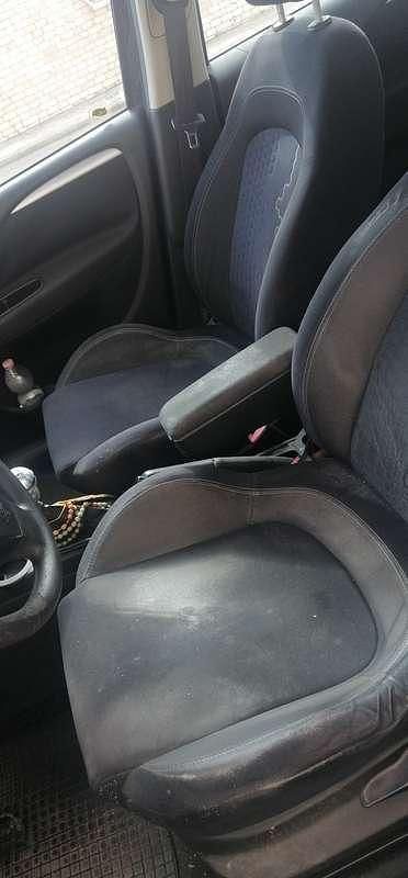 Usata Fiat Grande Punto Dynamic 75 CV (55 kW) 2006 Utilitaria