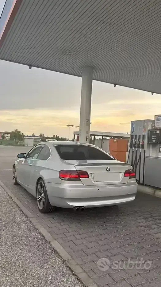 Usata BMW 325 218 CV (160 kW) 2007 Grigio Berlina