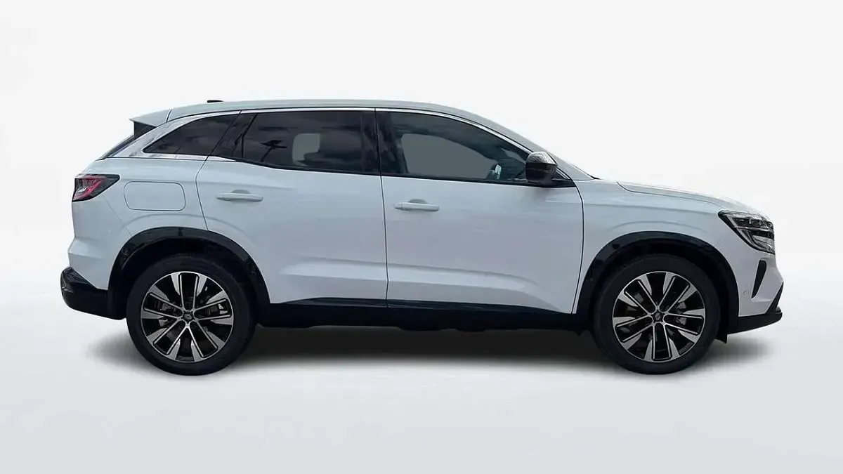 Usata Renault Austral Techno 199 CV (146 kW) 2024 Bianco SUV