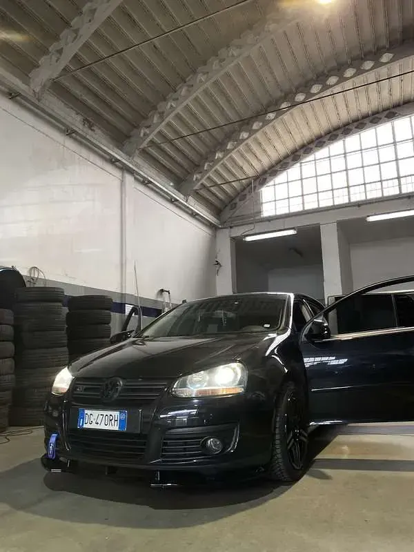 Usata VW Golf V GT 170 CV (125 kW) 2007 Nero Berlina