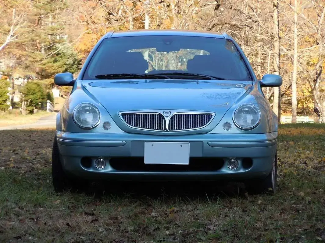 Usata Lancia Lybra 116 CV (85 kW) 2001 Blu/azzurro Station wagon