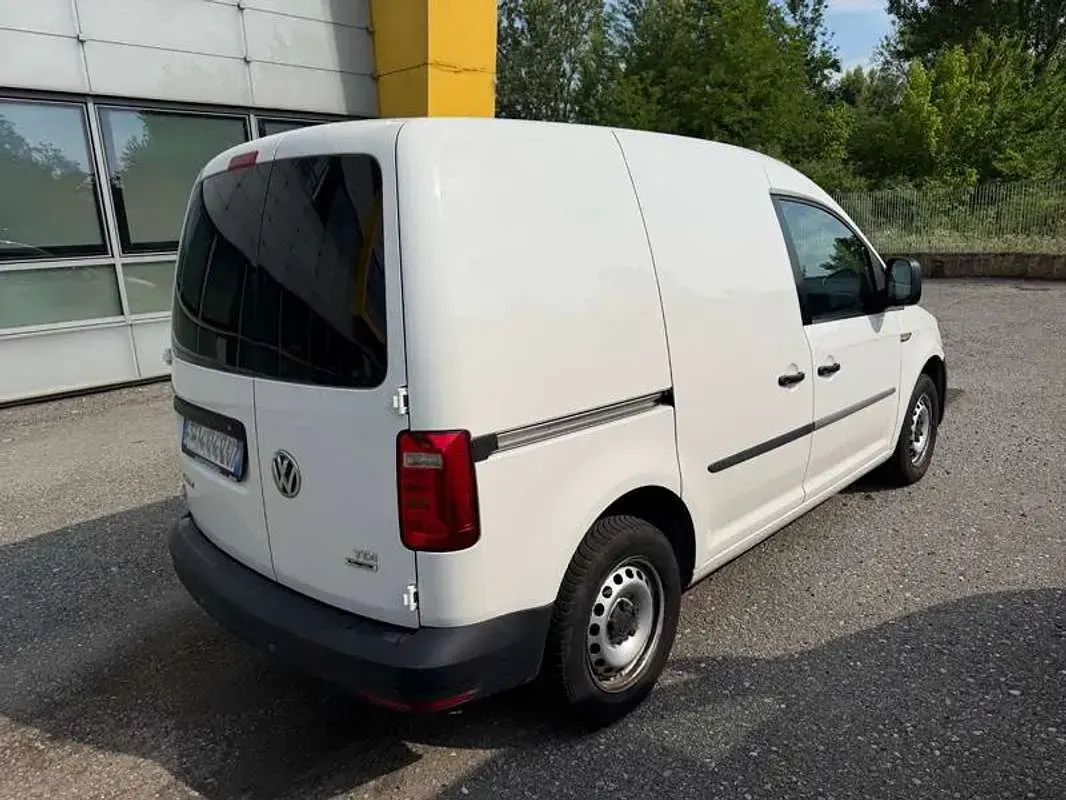 Usata VW Caddy 102 CV (75 kW) 2016 Bianco Monovolume