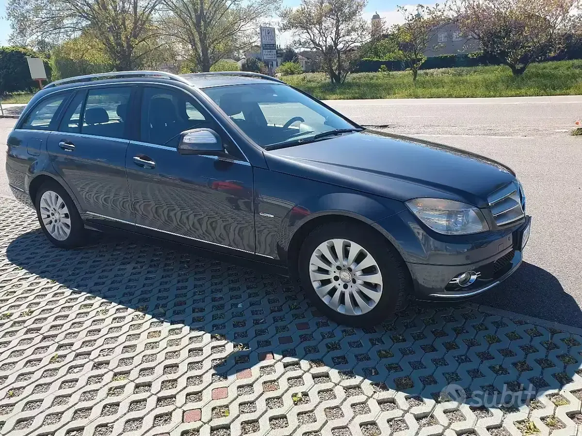 Usata Mercedes C220 Avantgarde 2005 Grigio Station wagon