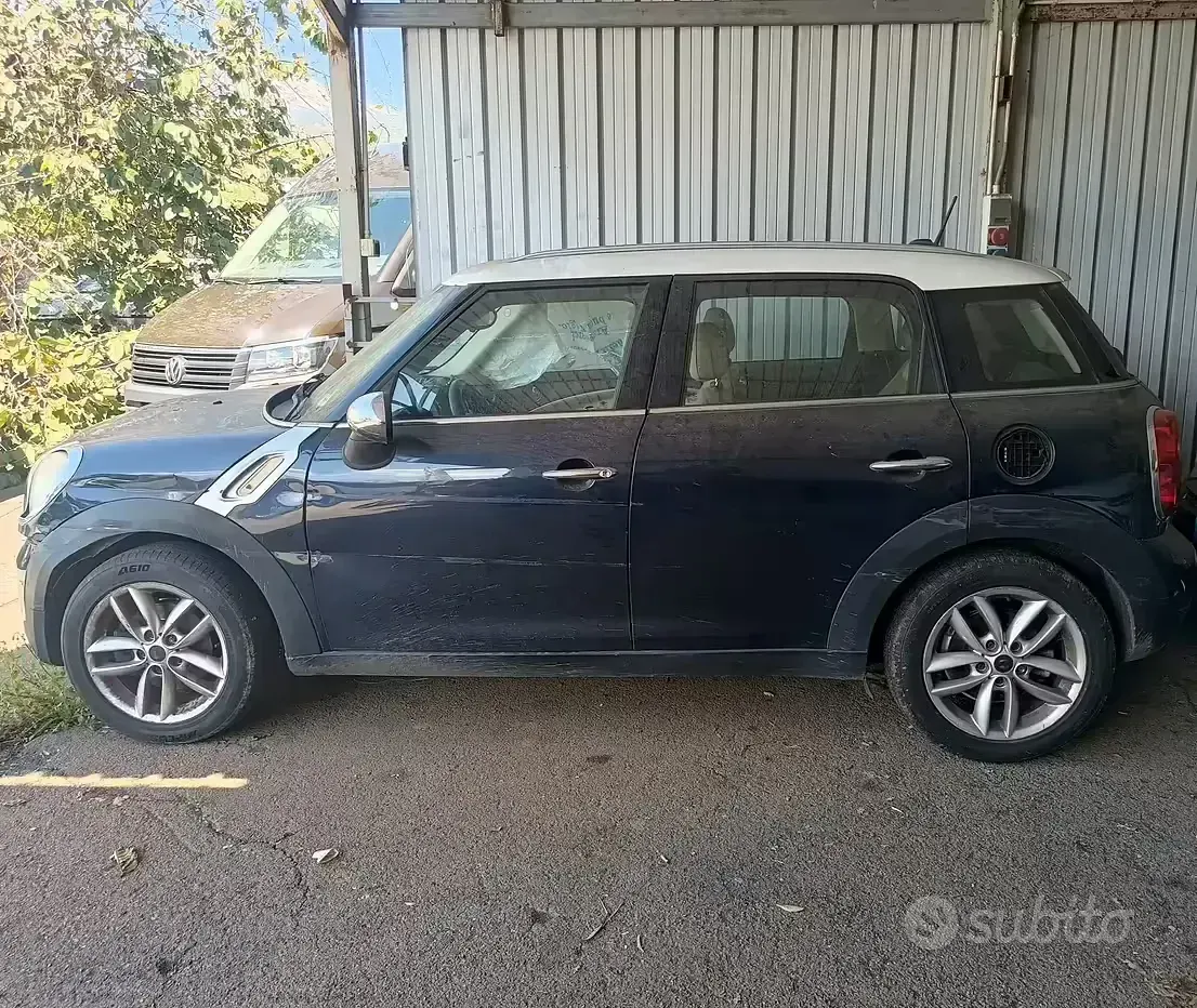 Usata Mini Countryman 122 CV (89 kW) 2012 Blu SUV