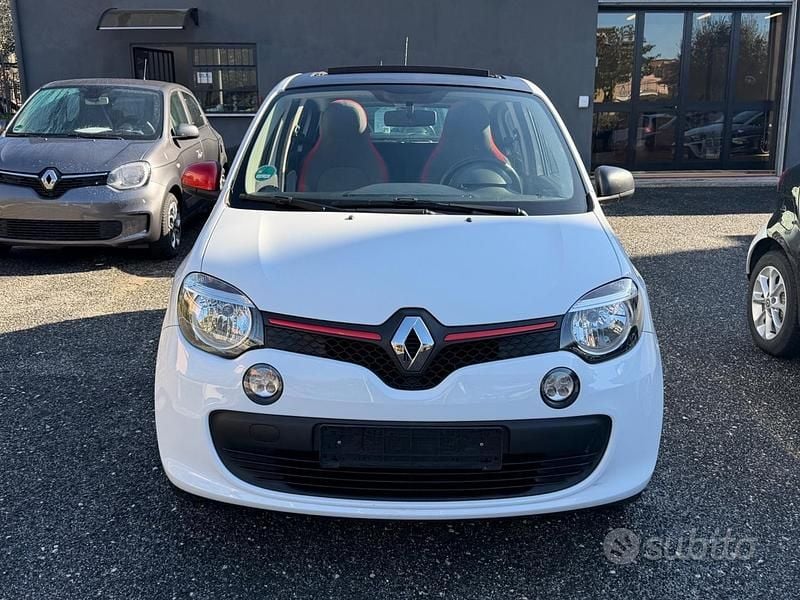 Usata Renault Twingo LIMITED 89 CV (65 kW) 2016 Bianco Utilitaria