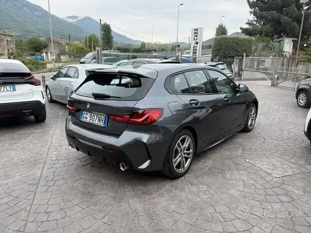 Usata BMW 118 M Sport 150 CV (110 kW) 2021 Grigio Utilitaria