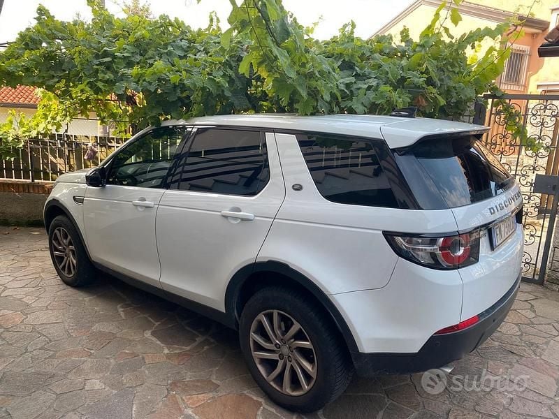 Usata Land Rover Discovery Sport 150 CV (110 kW) 2018 Bianco SUV