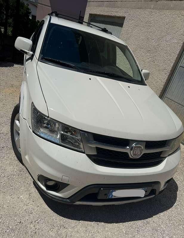Usata Fiat Freemont 140 CV (102 kW) 2012 Bianco SUV