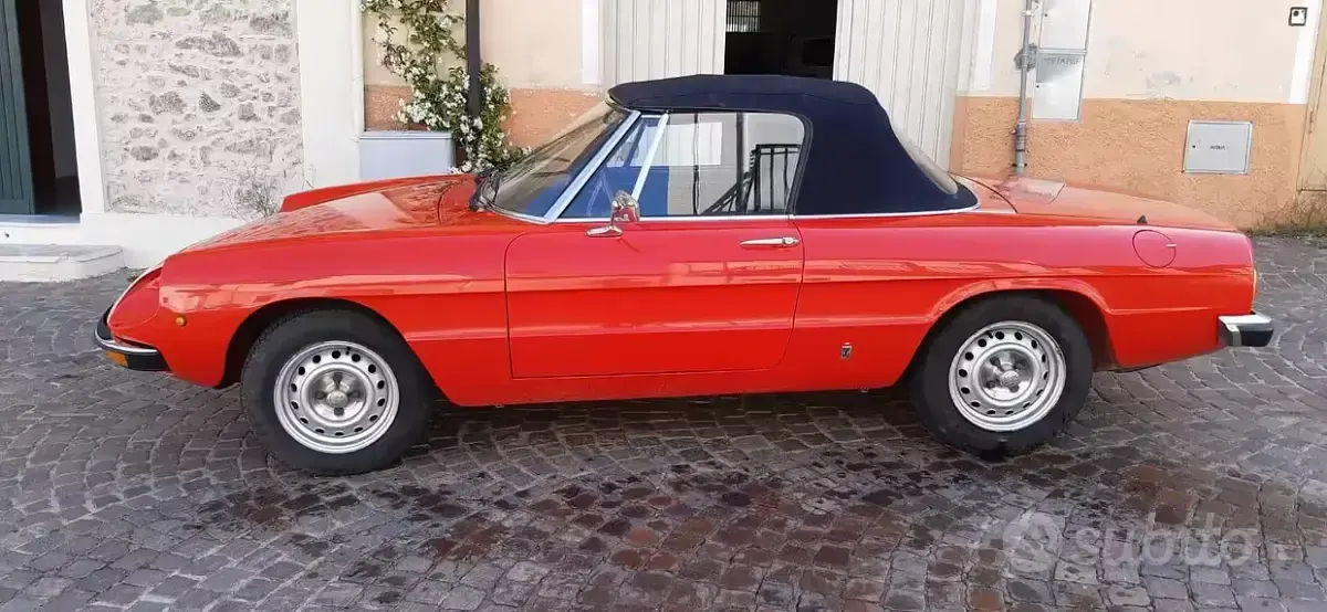 Usata Alfa Romeo Spider 1970 Rosso Cabrio