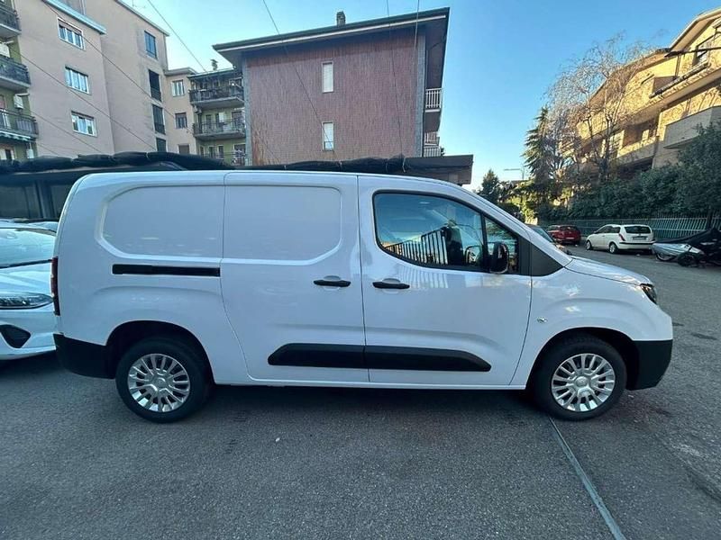 Nuova Toyota Proace City City 102 CV (75 kW) 2025 Bianco Monovolume